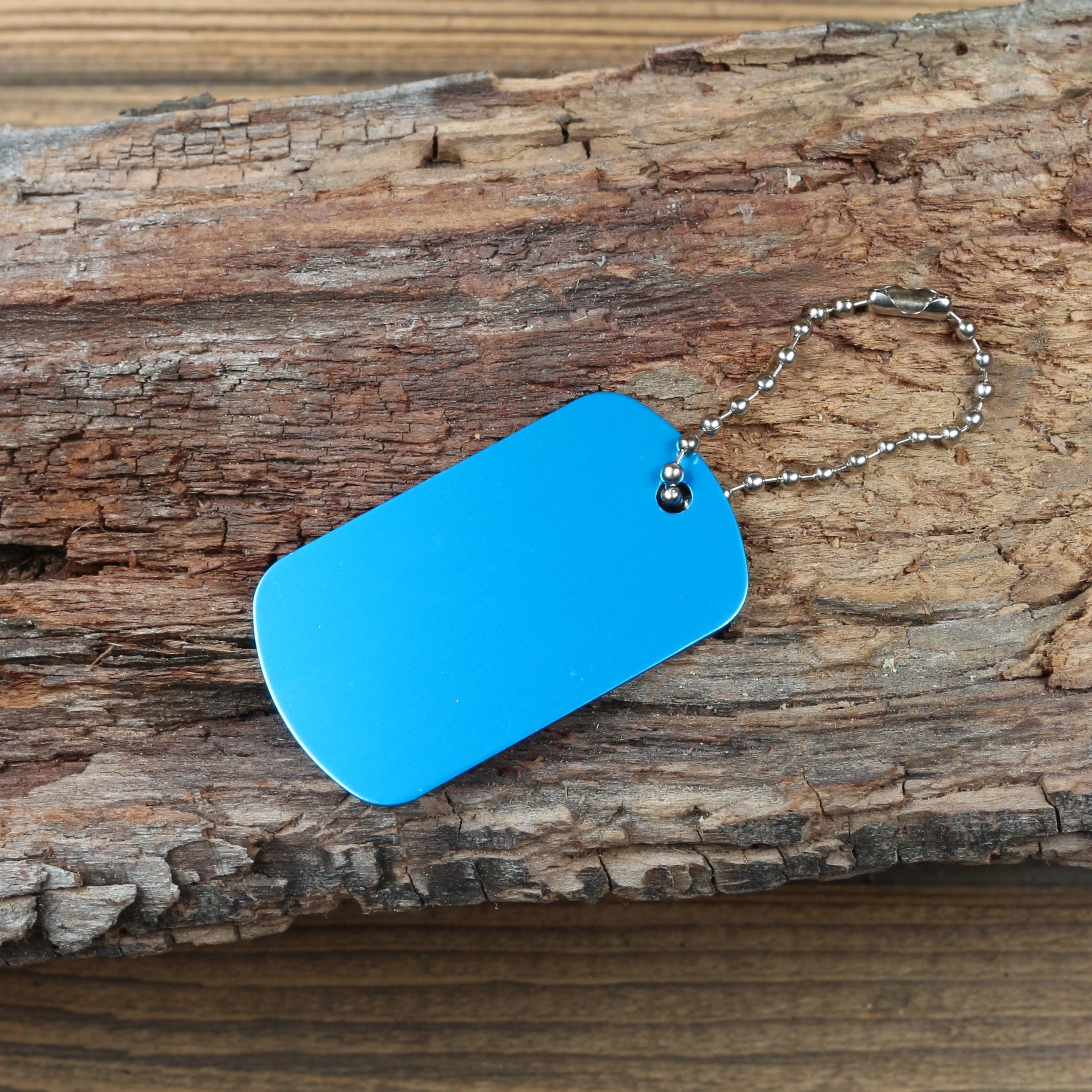 Dog Tag in blau metallic