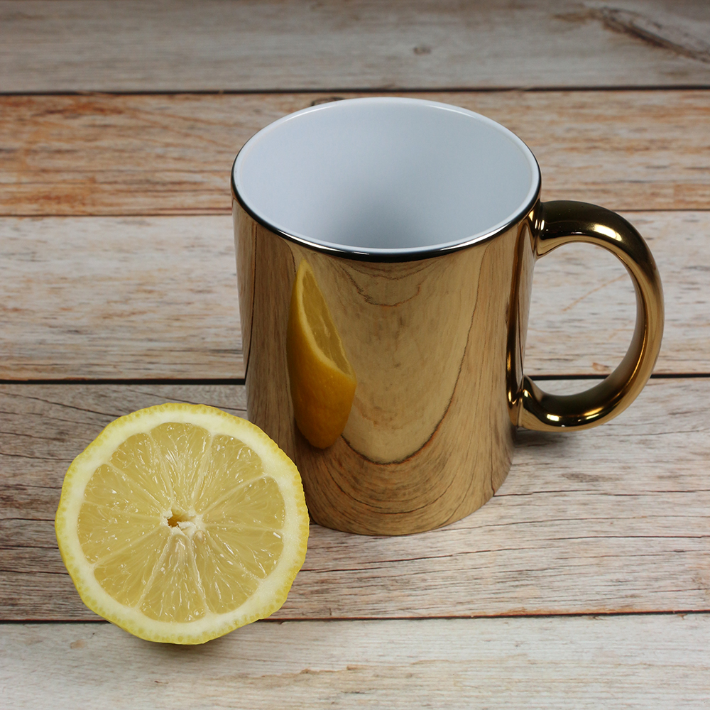 Metallic-Effekt Tasse gold