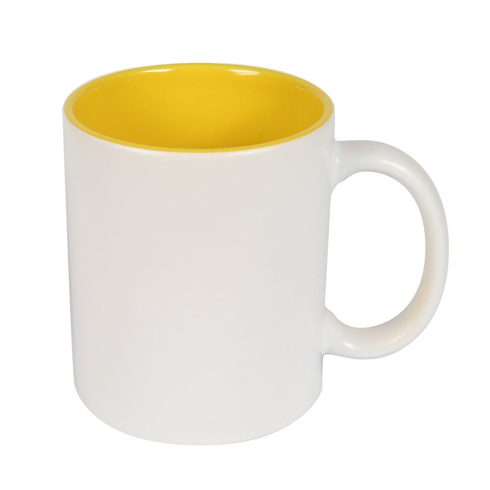 Tasse weiß mit gelber Innenseite 