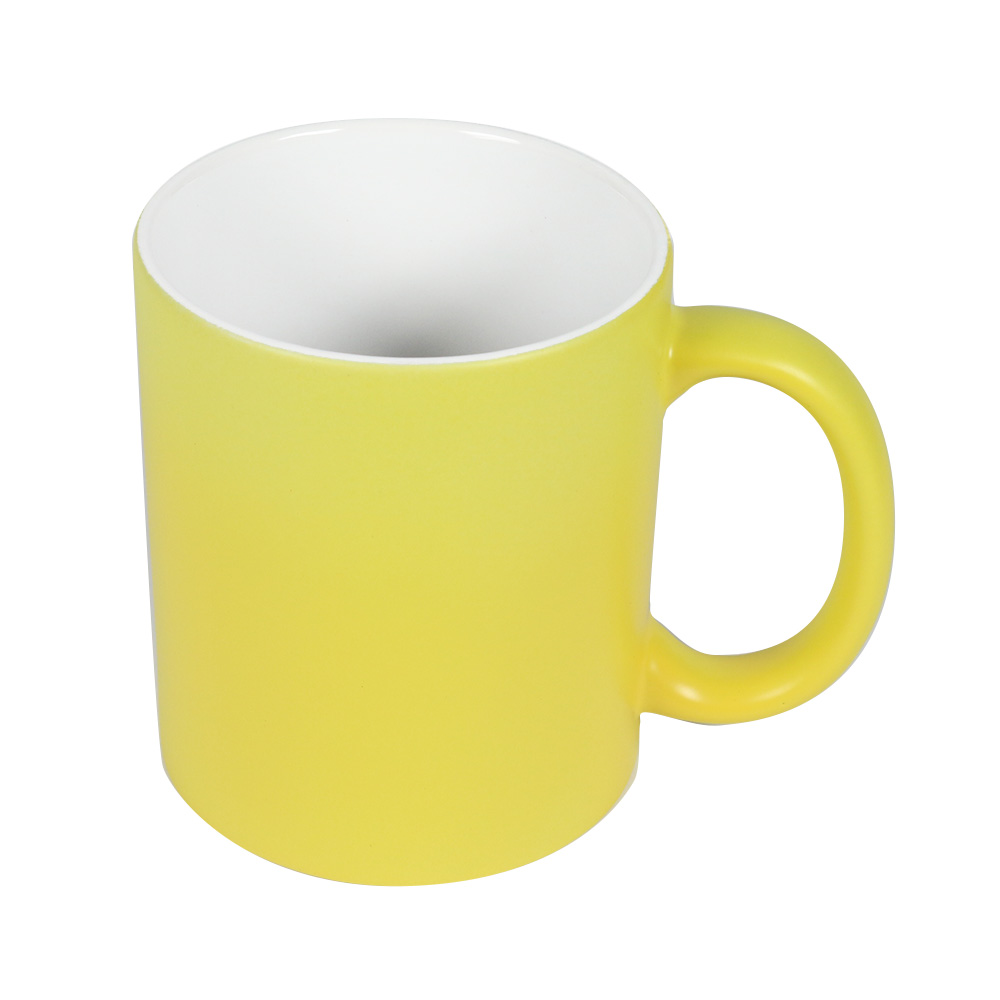 Tasse neonfarben gelb