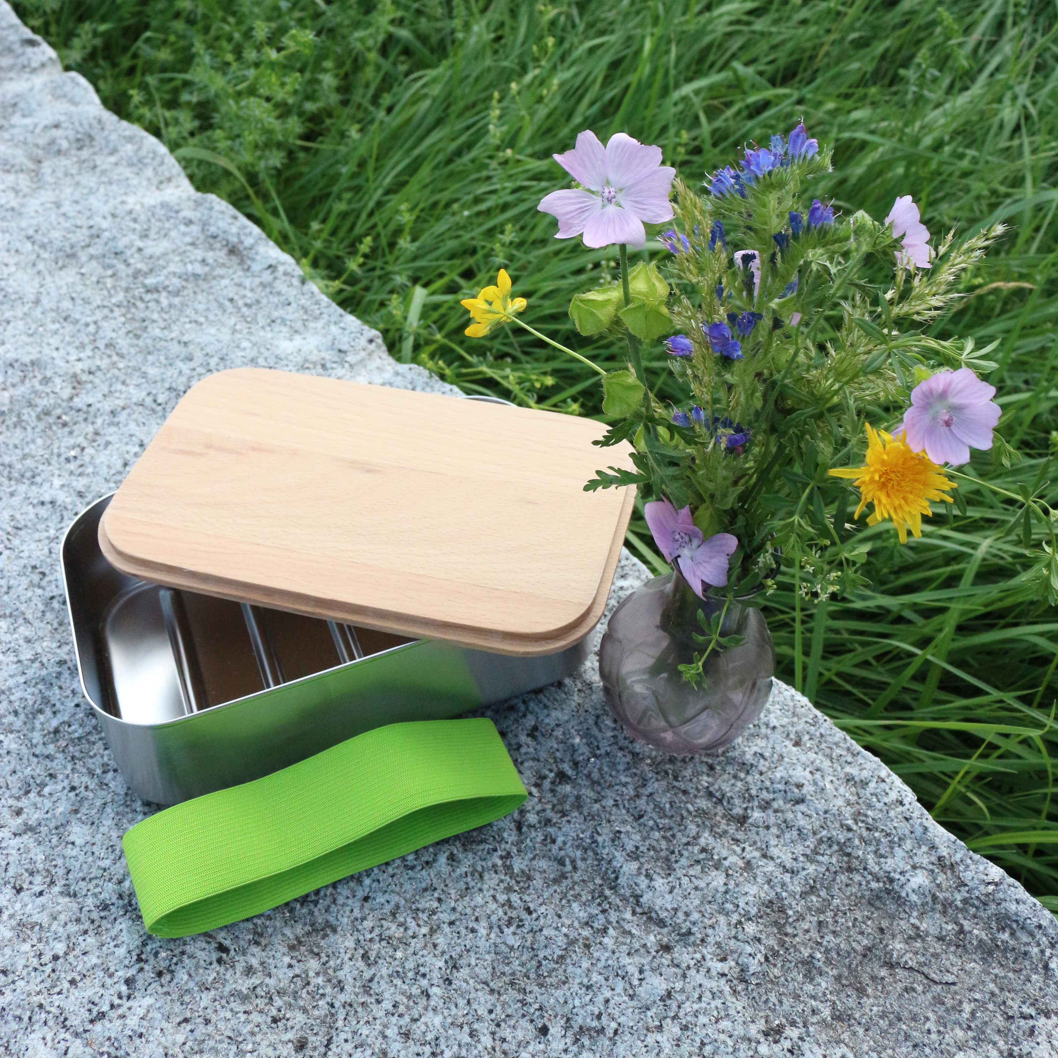 Lunchbox "Premium Waldpicknick" Edelstahldose mit Buchenholzdeckel