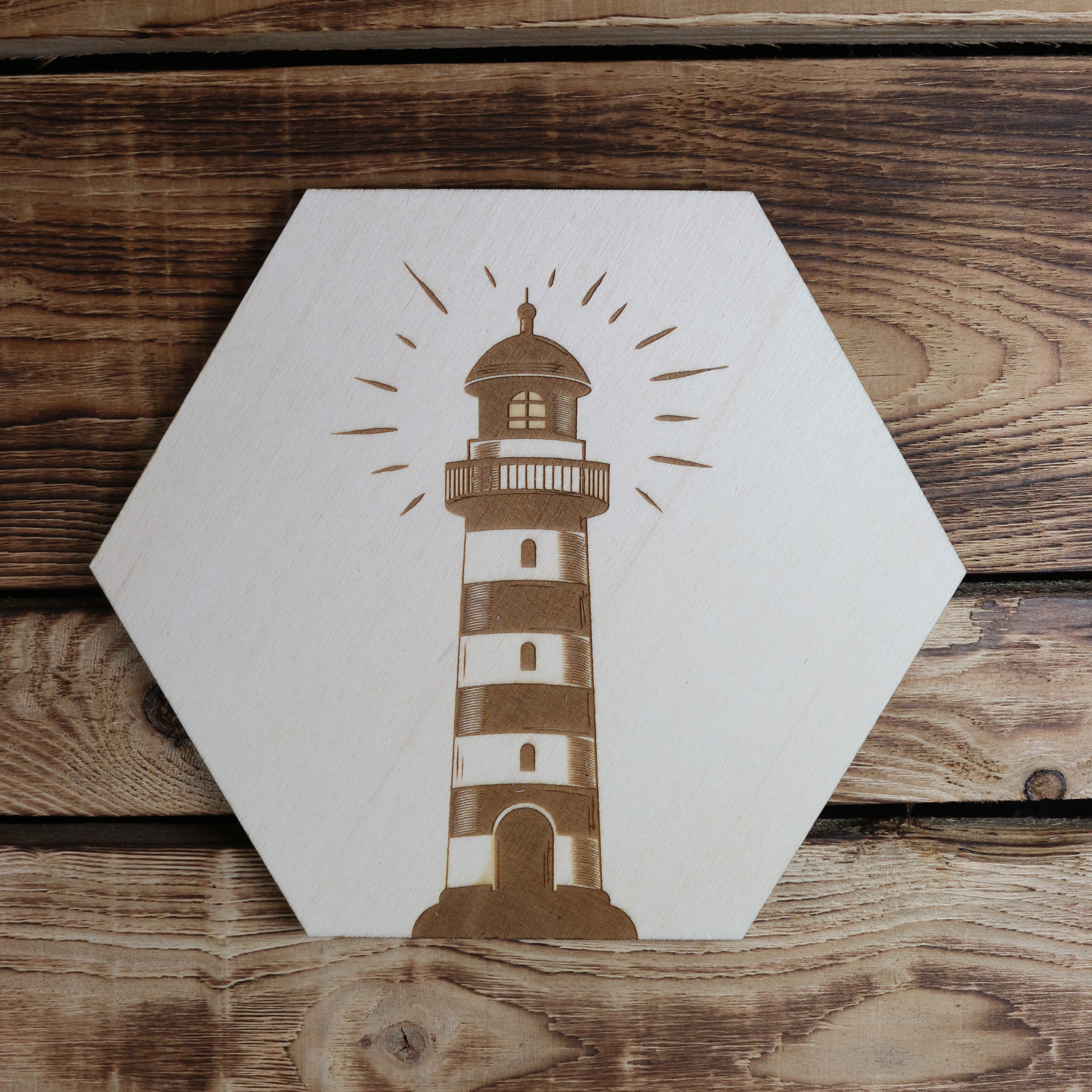 Hexagon aus Holz zum Selbstgestalten